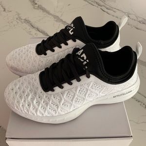 apl techloom phantom white/black/grey glow